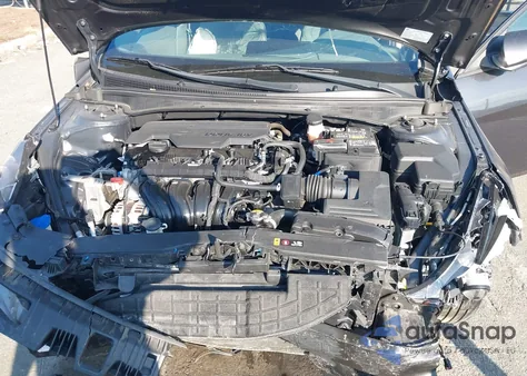 2021 Hyundai Elantra Sel z USA, uszkodzony, nr VIN 5NPLM4AG4MH017624